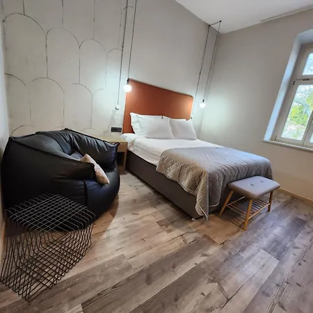 Amfiteatar Ξενοδοχείο 3*