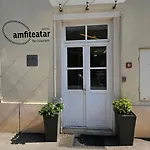 Amfiteatar 3*