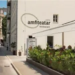 Otel Amfiteatar 3*