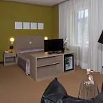 Amfiteatar Otel 3*