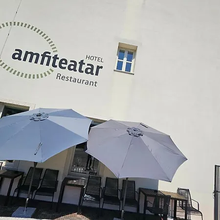 Amfiteatar Otel 3*
