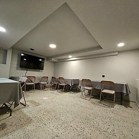Отель Amfiteatar 3*