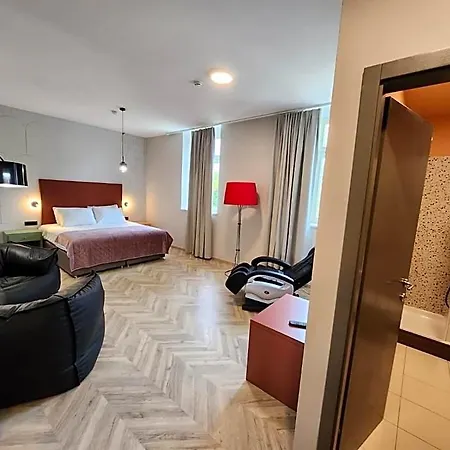 Amfiteatar 3* Пула