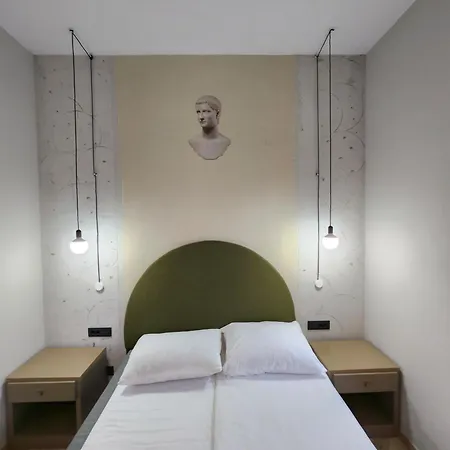 Amfiteatar Hotel